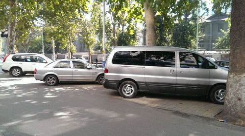 違章停車被拖壞，就該自認(rèn)倒霉？告訴車主如何獲得賠償