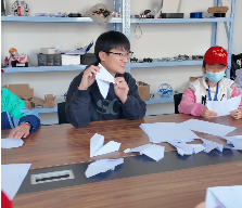 周口日?qǐng)?bào)小記者團(tuán)“科技體育”體驗(yàn)活動(dòng)成功舉辦